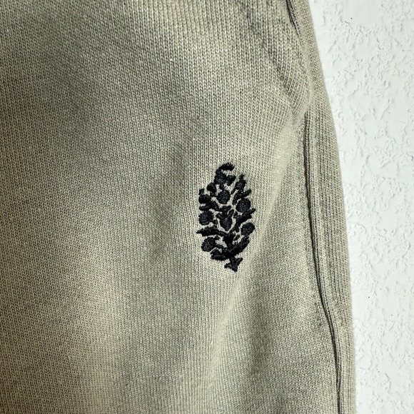 NEW Free People FP Movement For the Win Long Shorts Brown Logo Size Medium - Picture 2 of 8